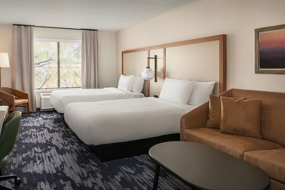 Suite, Multiple Beds - Photo 2