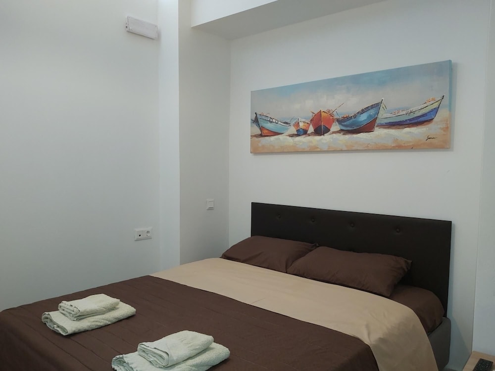 Apartment photo 1