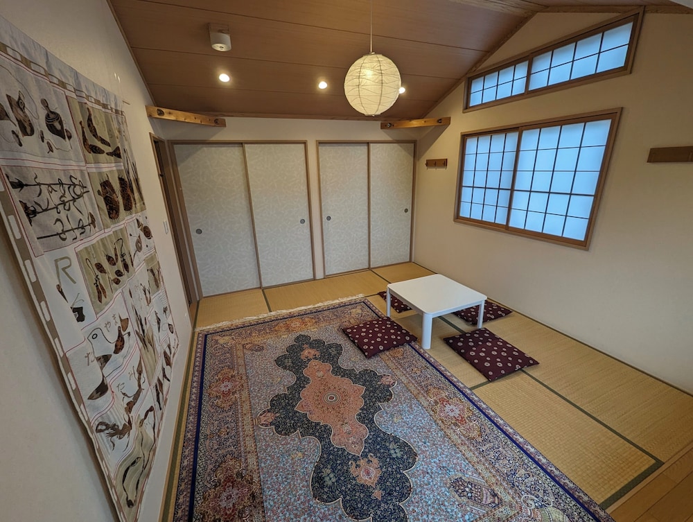 Japanese Style Room - Photo 2