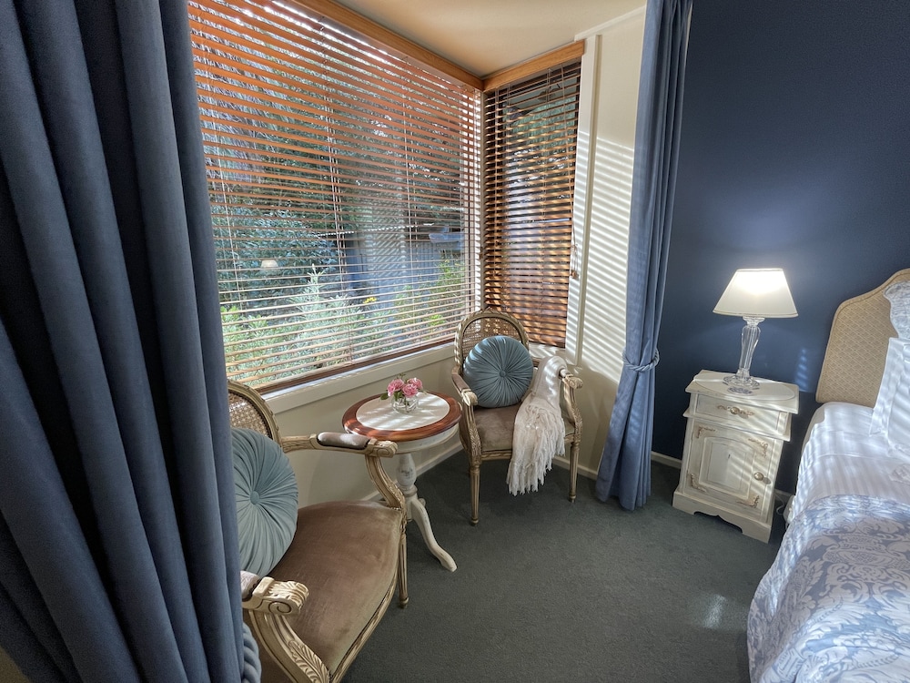 The Georgette Room photo 2