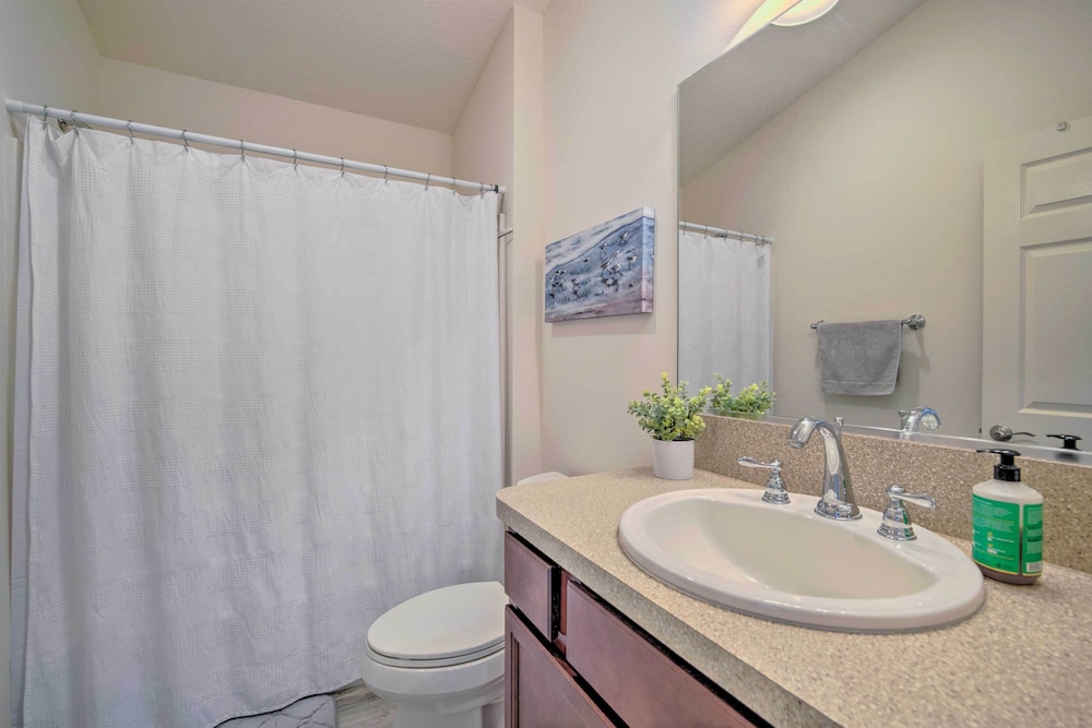 House (2 Bedrooms) photo 2