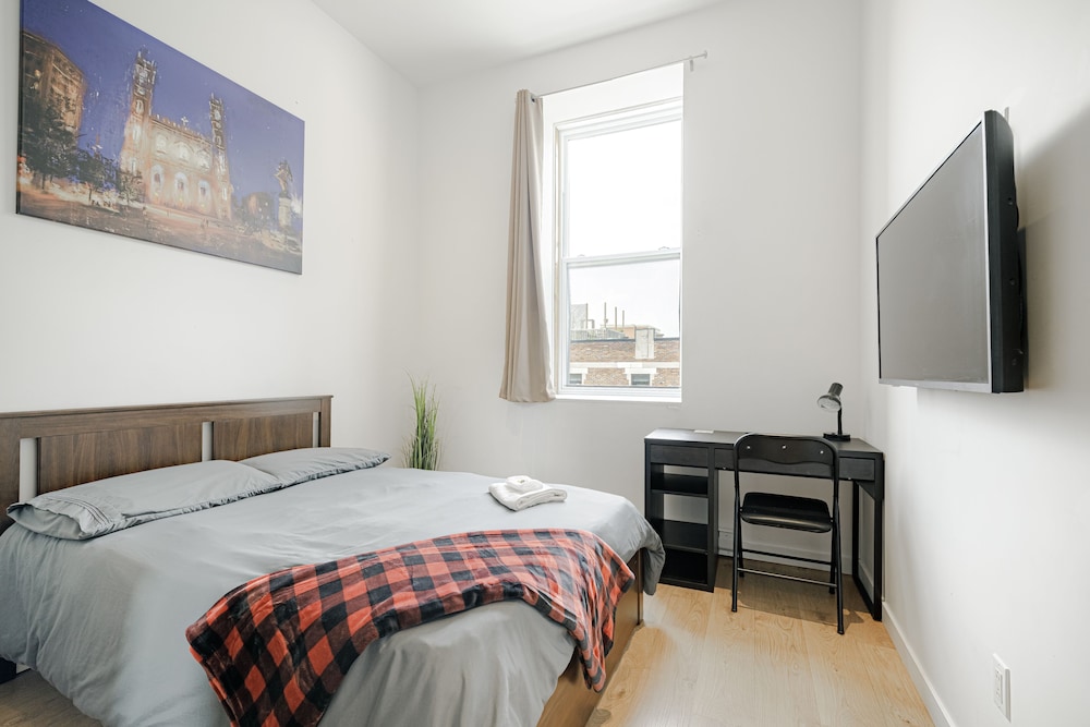 City Room, 1 Bedroom, Non Smoking, City View (Entire Apartment)