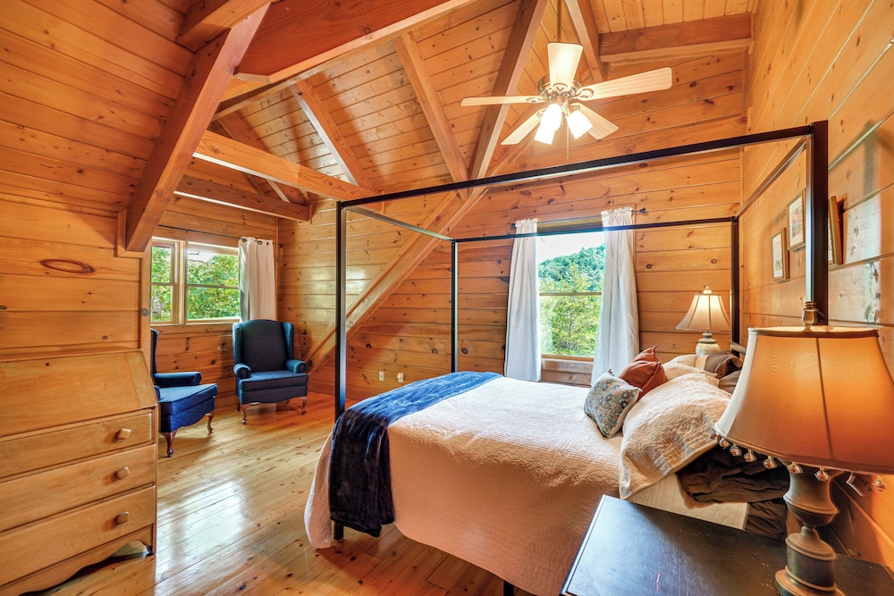 House (4 Bedrooms) photo 3