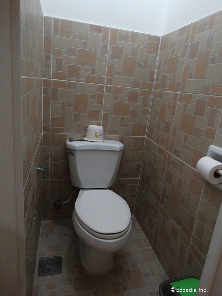 Residential suite photo 3