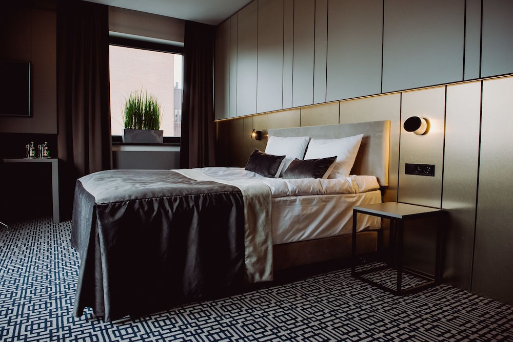 Deluxe Room - Photo 4