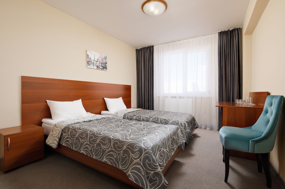 Standard Double or Twin Room photo 1