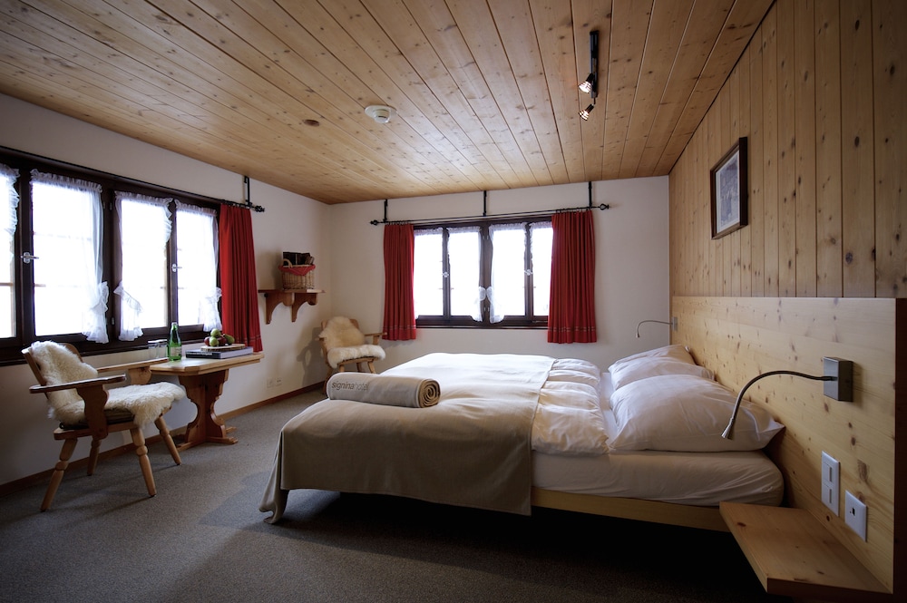 Double Room (Small)
