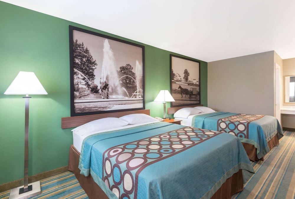 Room, 2 Queen Beds, Non Smoking