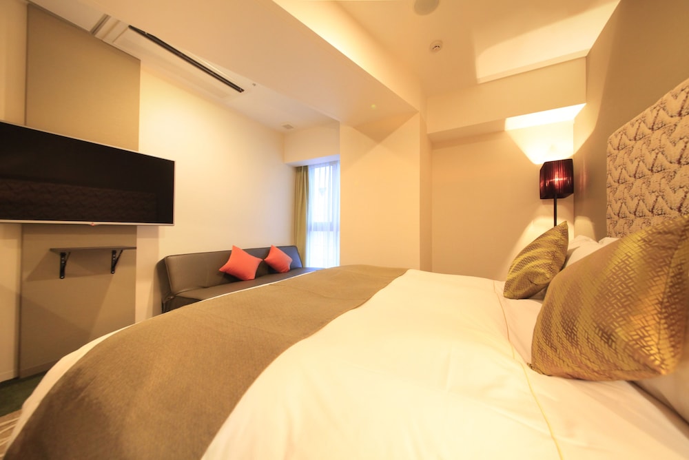 Superior King Room -Non Smoking (1 King Bed) - Extrabed is from 3rd adult - Photo 3