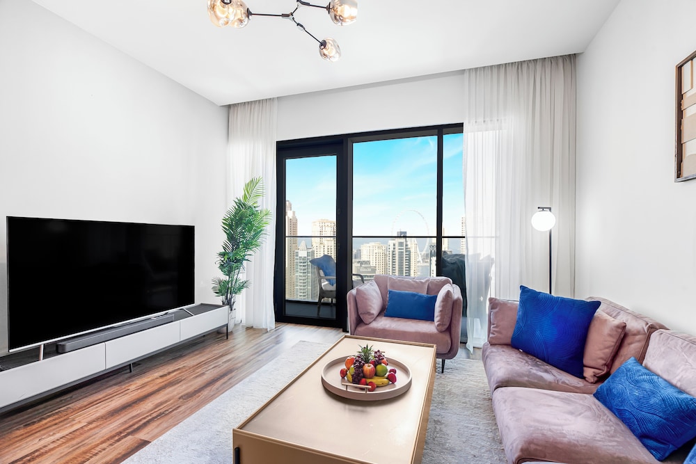 Luxury Apartment, 2 Bedrooms, Non Smoking, Harbor View photo 1
