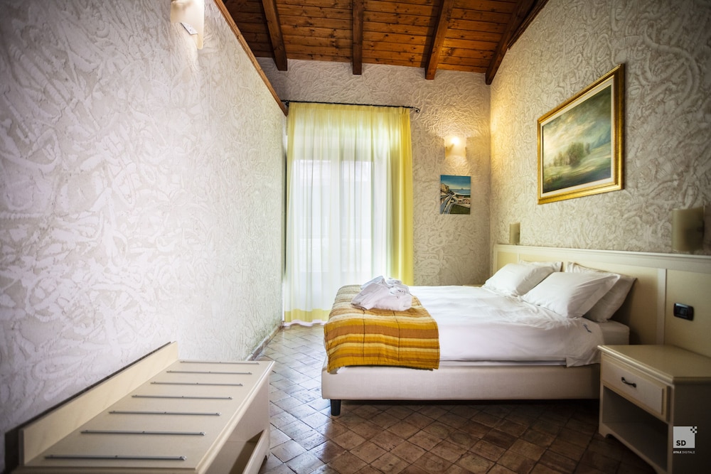 Comfort Apartment, Kitchenette, Partial Sea View