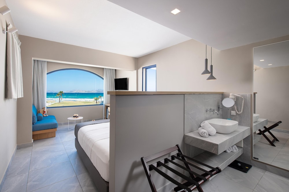 Junior Bungalow, Sea View (plunge pool)