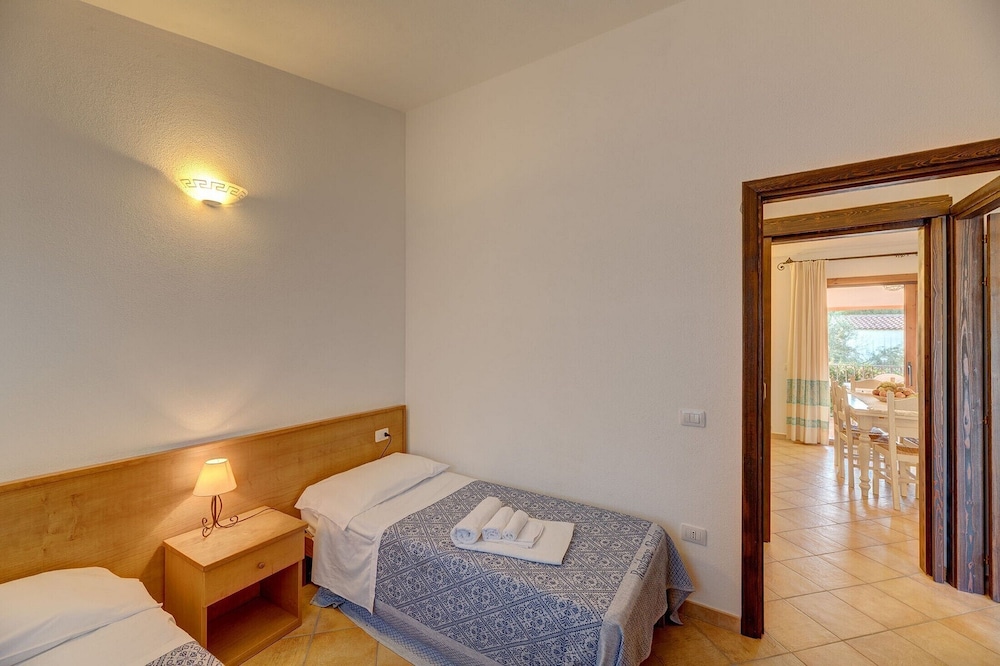 Apartment, 1 Bedroom, Balcony photo 2