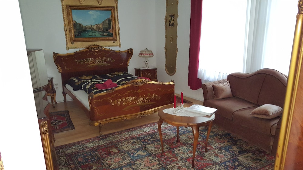 Deluxe Double Room (Fürstenzimmer) photo 3