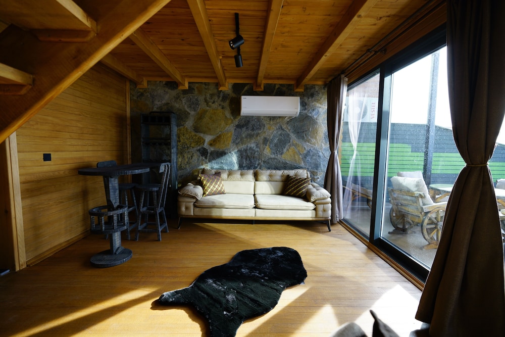 Business Villa photo 1