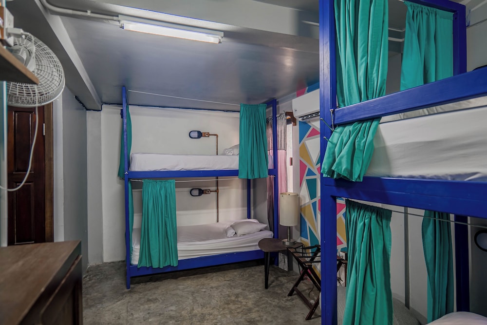 Comfort Shared Dormitory, Mixed Dorm, Shared Bathroom