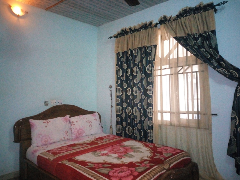 Royal Room photo 1