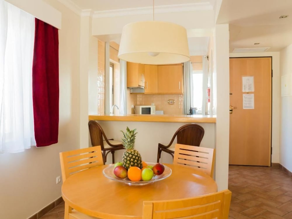Standard Apartment, 1 Bedroom, Balcony, Pool View photo 3