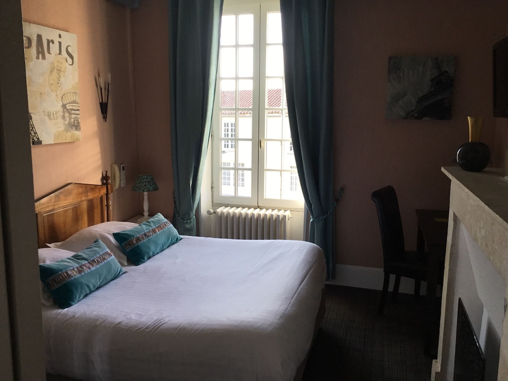 Room photo 3