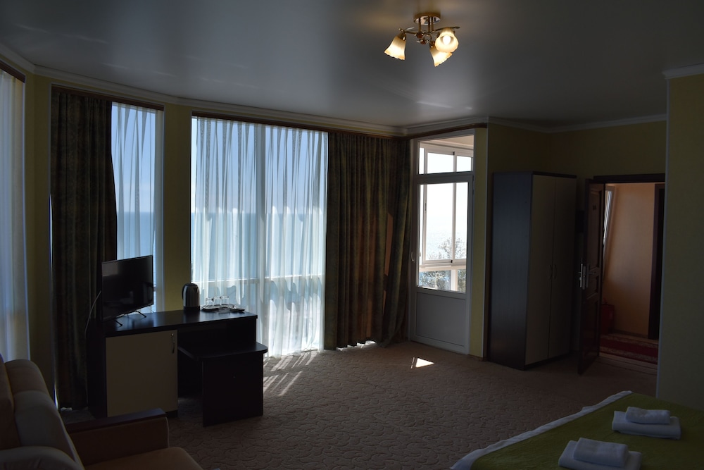 Junior Suite, Sea View, Beachfront photo 2