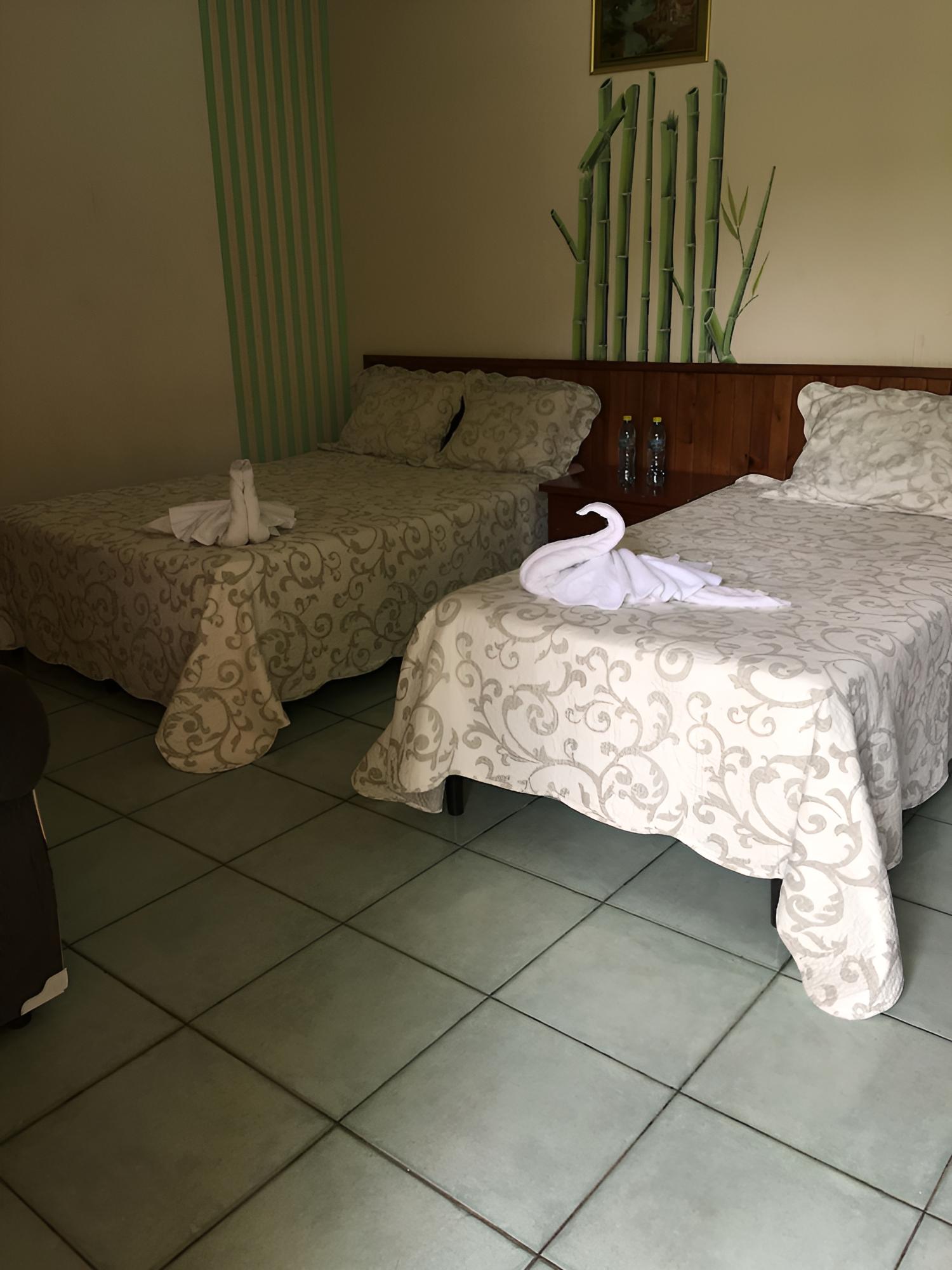 Economy Double Room photo 2