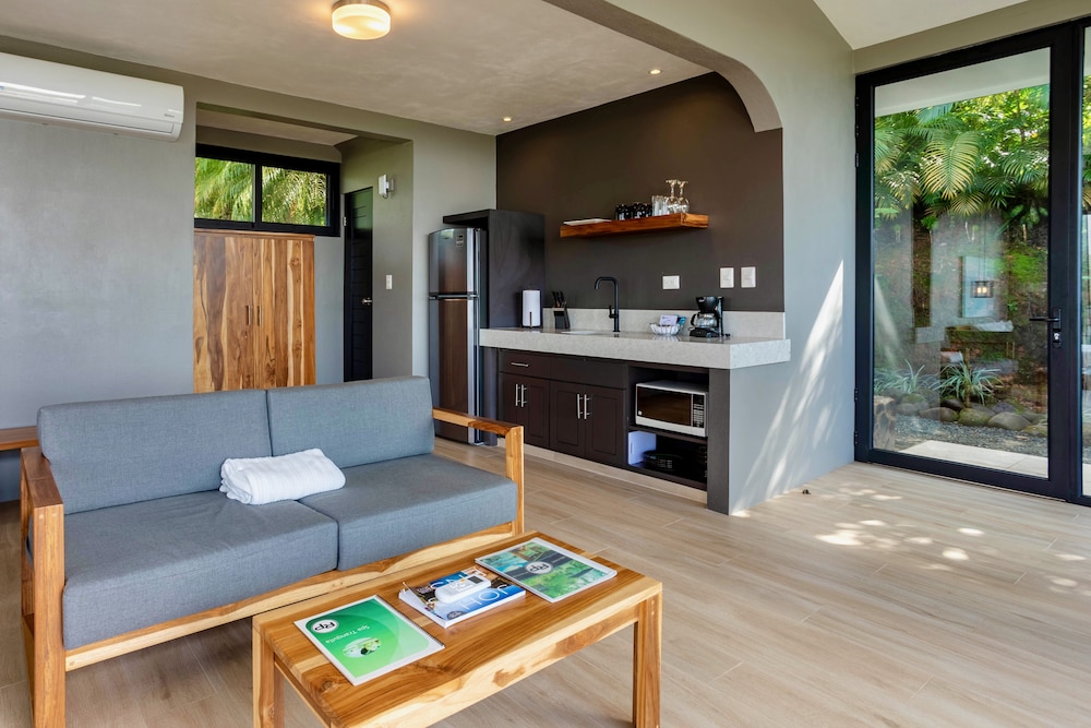 Luxury Villa, 1 King Bed, Private Pool, Ocean View photo 2