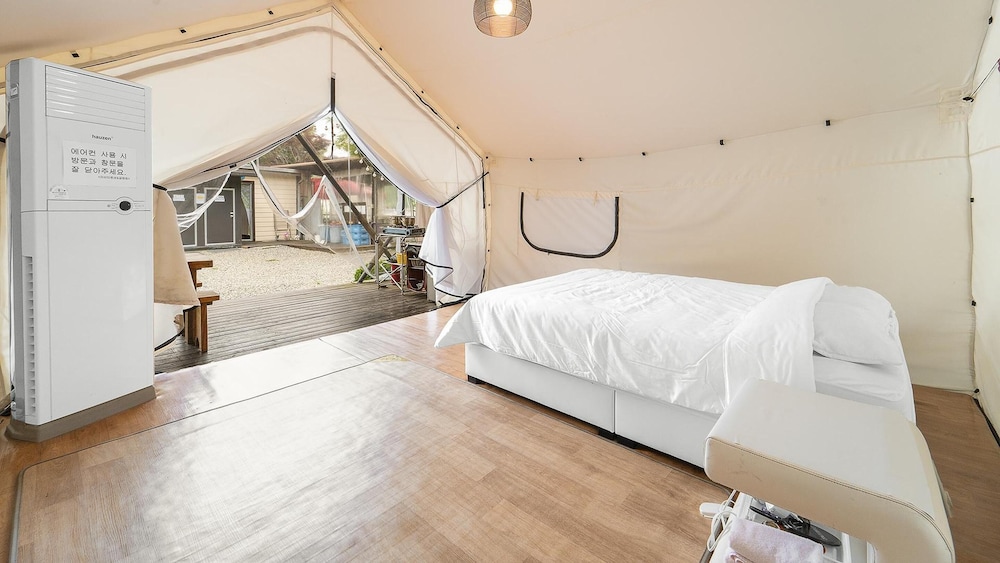Basic Room, 1 Bedroom (Glamping C (Pet, Family)) - Photo 3