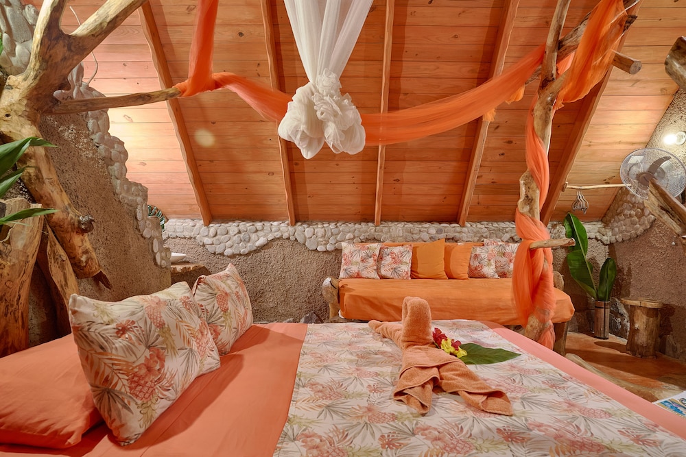 Romantic Cabin photo 2