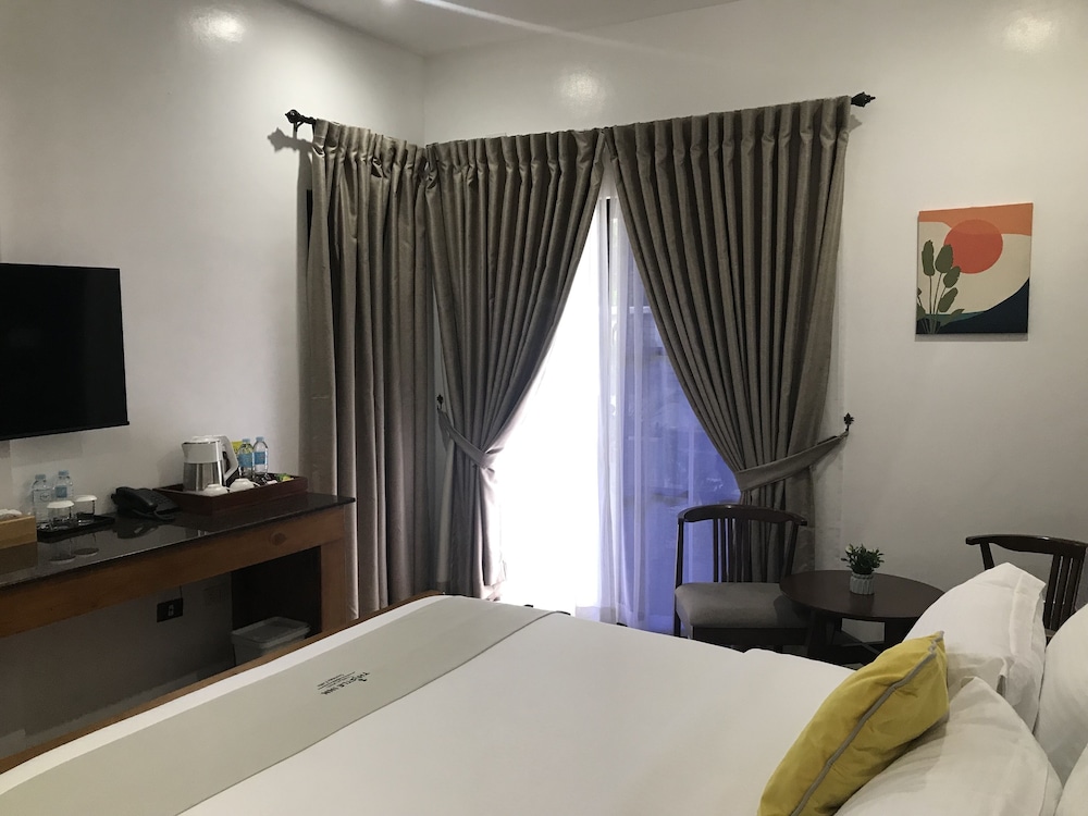 Standard Double Room - Photo 3