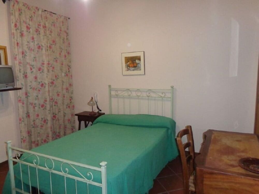 Classic Double Or Twin Room, Garden View photo 3