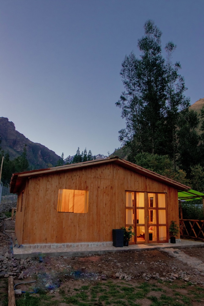 Superior Bungalow, 2 Bedrooms, Kitchen, Garden View photo 3