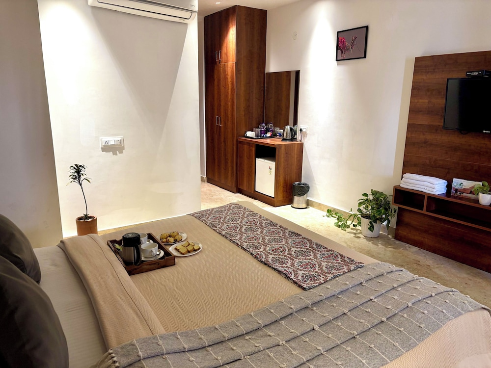 Standard Room - Photo 10