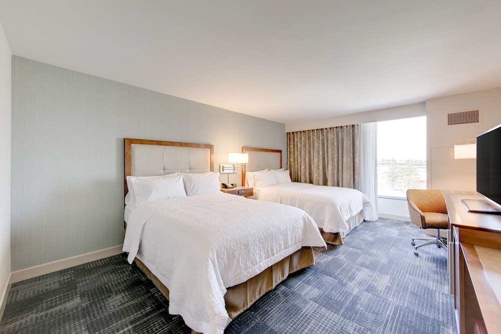 Room, 2 Queen Beds, Accessible, Non Smoking photo 2
