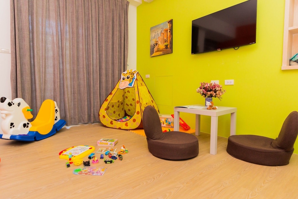 201 Quadruple Room photo 3