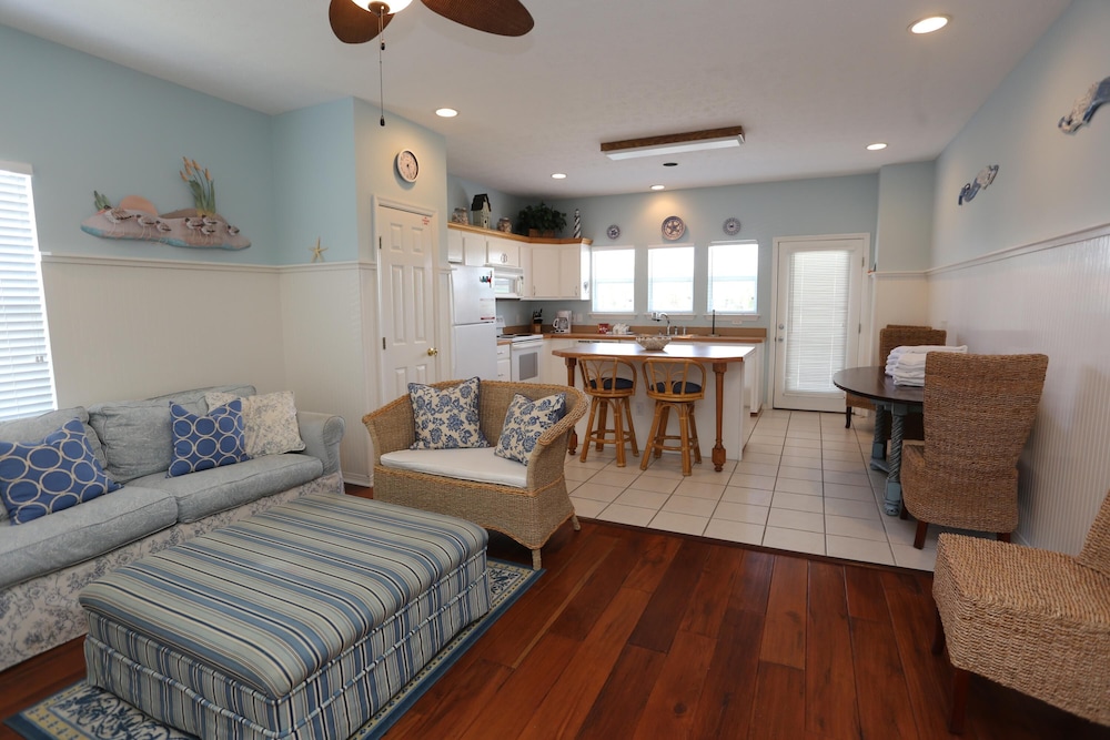 House, Multiple Beds (The Shore House) photo 3