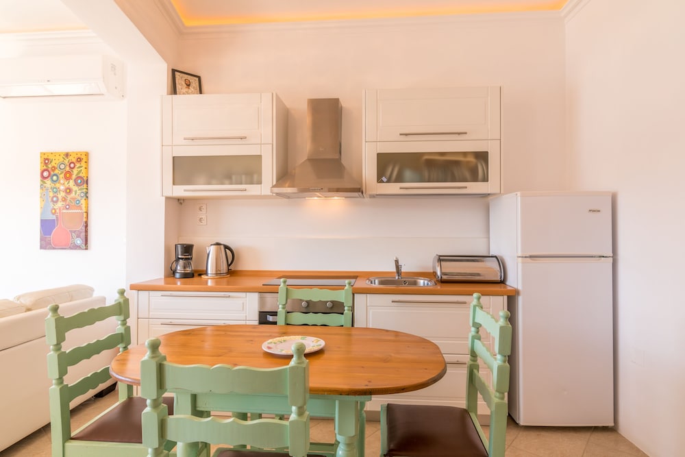 Standard Apartment, 2 Bedrooms, Sea View photo 2