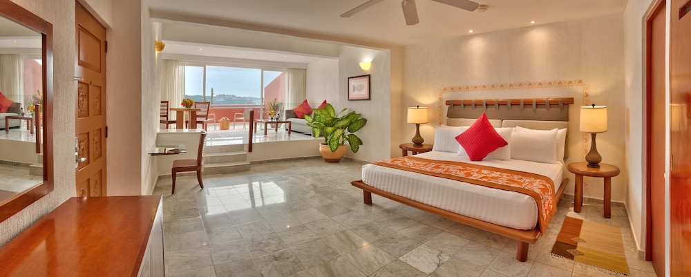 Brisas Beach Club 1 king bed - Photo 1