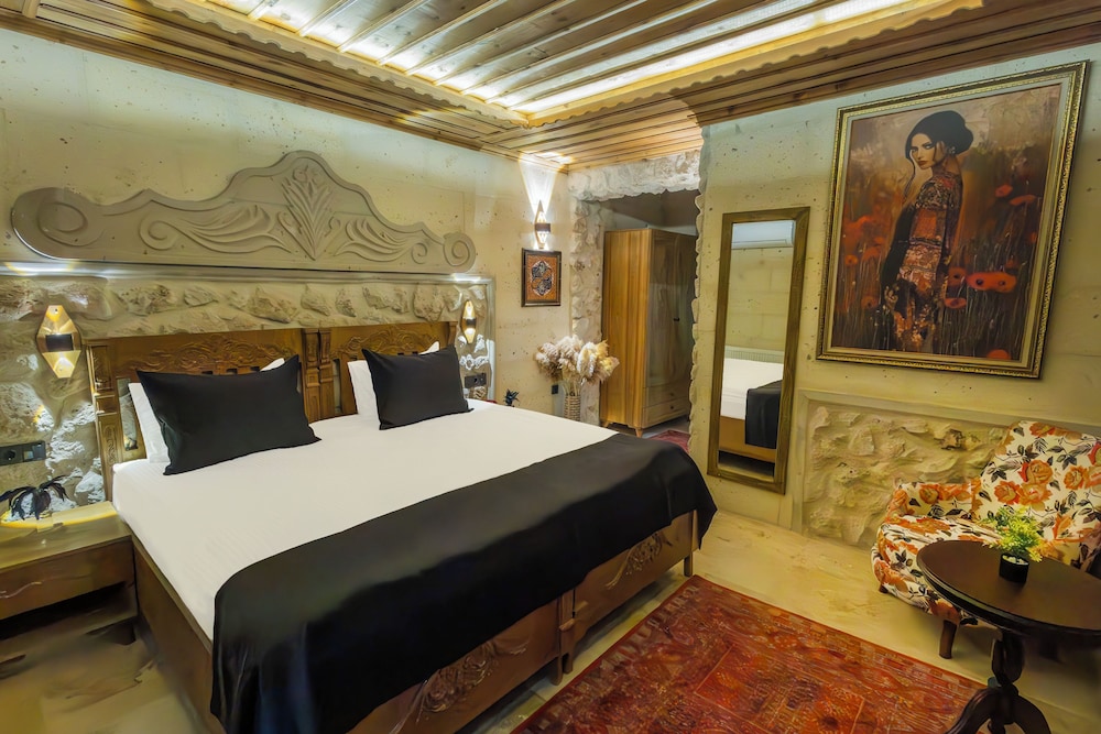 Queen Room With Balcony