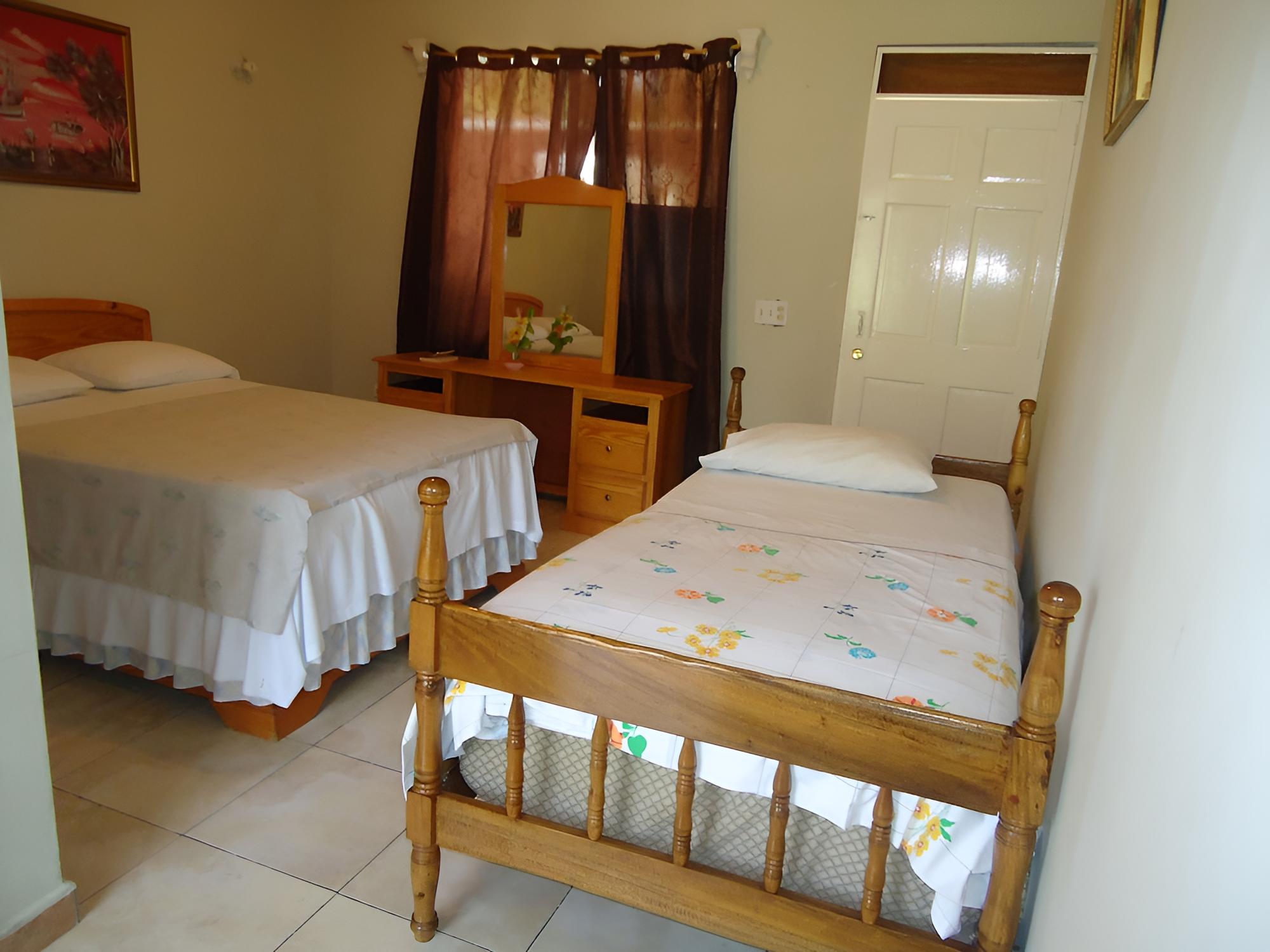 Double Room (No A.C)