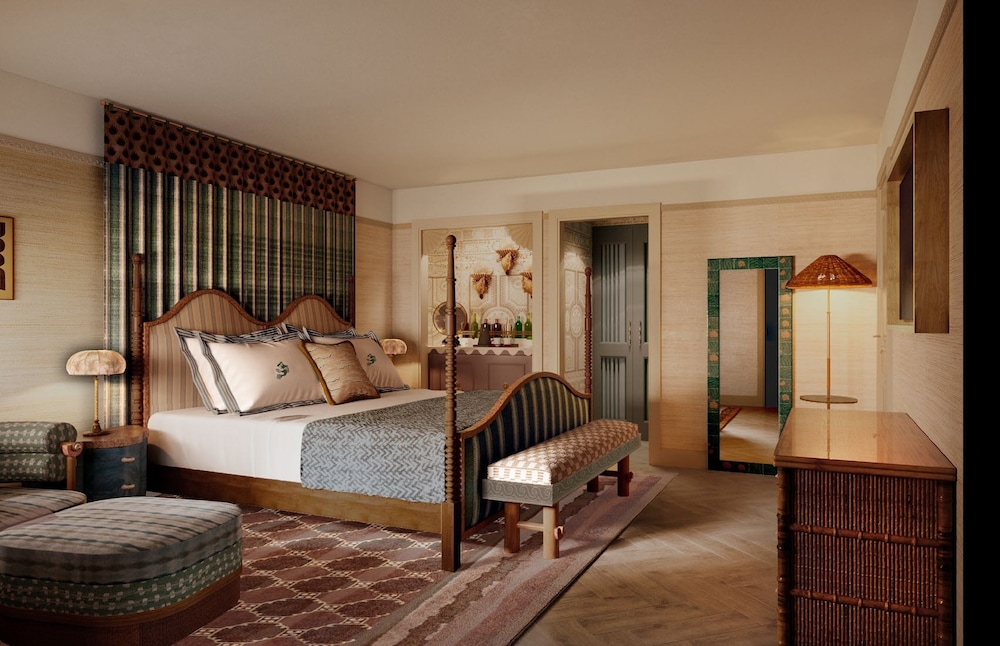 Deluxe Room, 1 King Bed photo 1