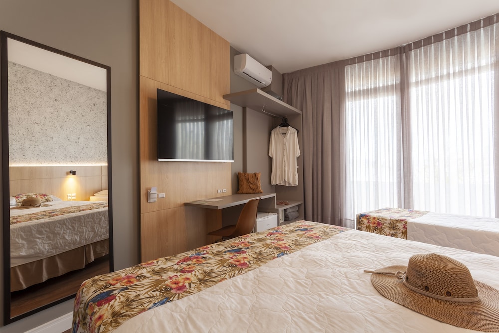 Superior Room, Sea View - Photo 11