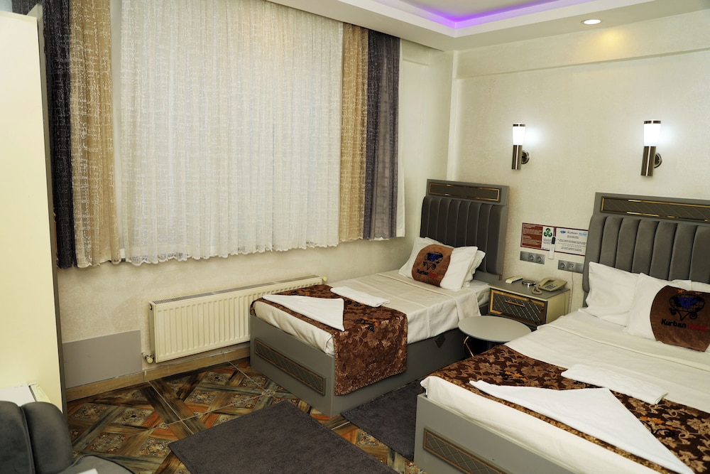 Economy Twin Room, Multiple Beds, Smoking photo 1