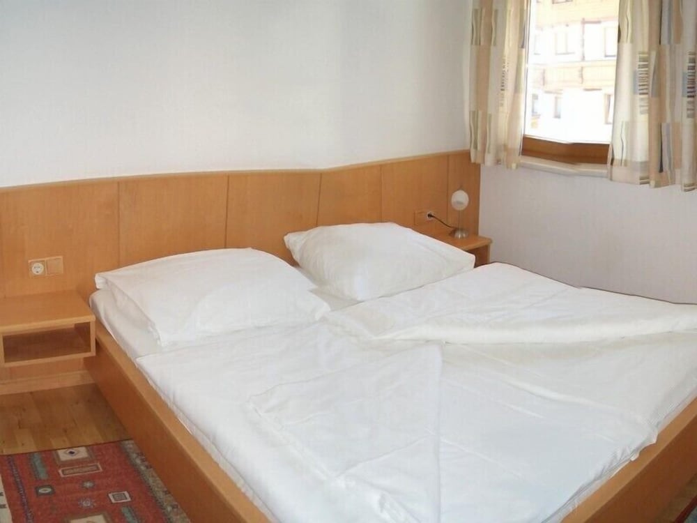 Economy Apartment, Multiple Beds (Top 3) photo 1