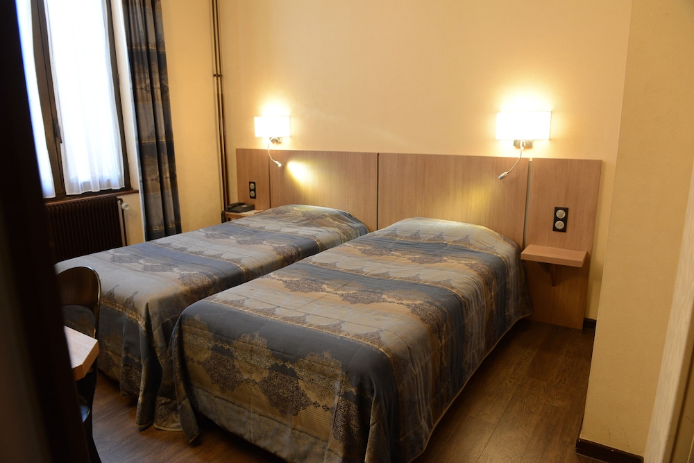Twin Room - Photo 4