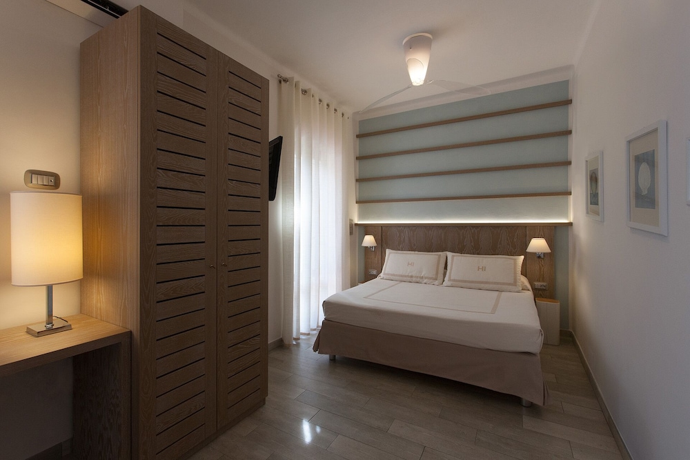 Economy Double Room, Balcony, Garden View photo 1