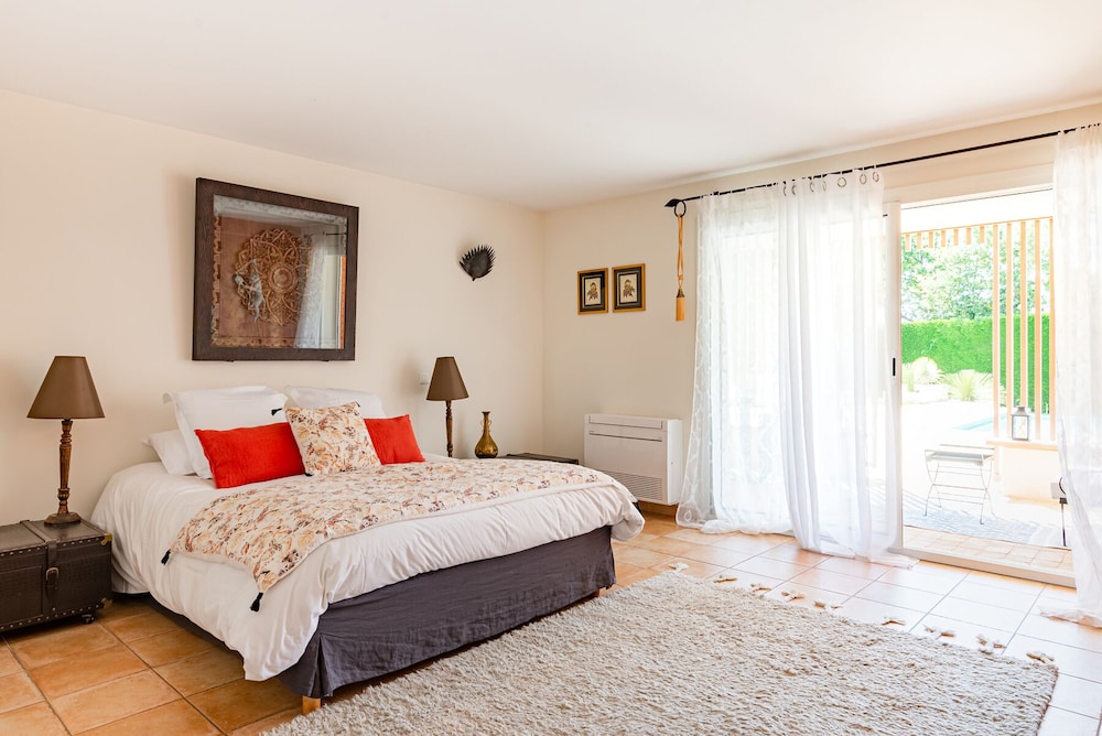 Double Room (Pondichery) photo 1