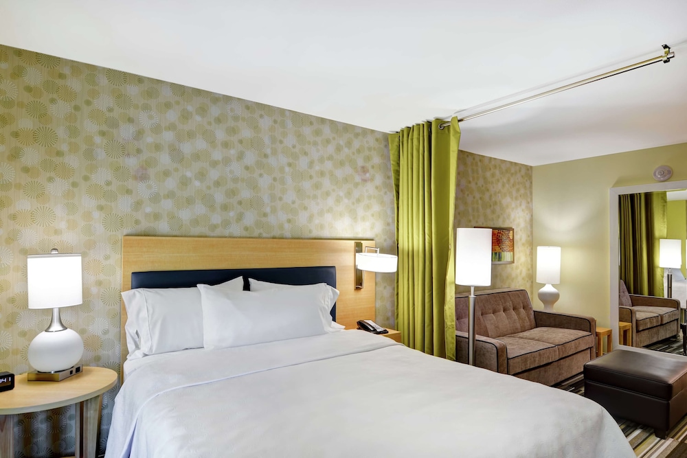 Available room