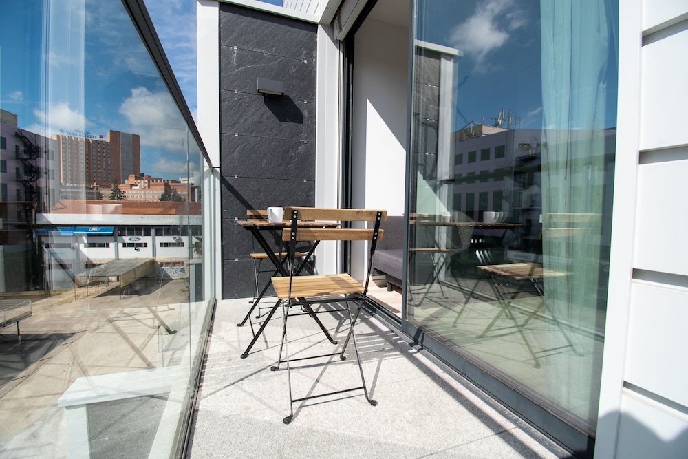 Standard Studio - Photo 5