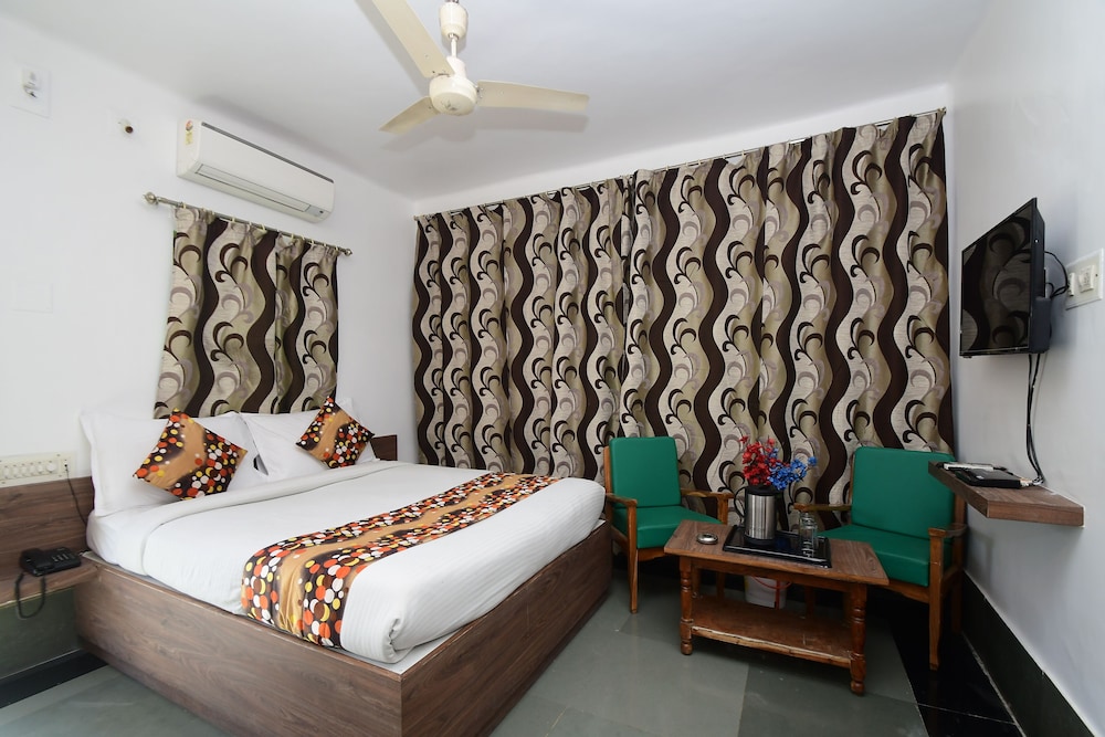 Super Deluxe AC Room photo 3