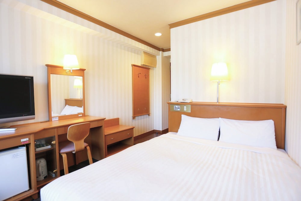 Double Room B, Non Smoking, High Floor - Photo 1